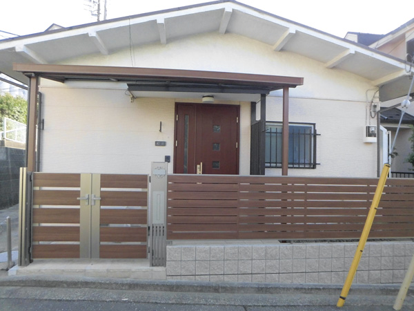 リフォーム施工実例No.220_1号、横浜市の一戸建て住宅の門扉と塀のリフォーム後の施工例画像